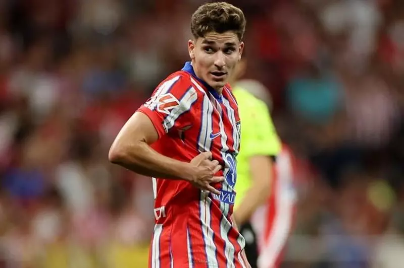 أتلتيكو مدريد يهدد بترتيب ألفاريز كأغلى صفقة في تاريخ ليفربول