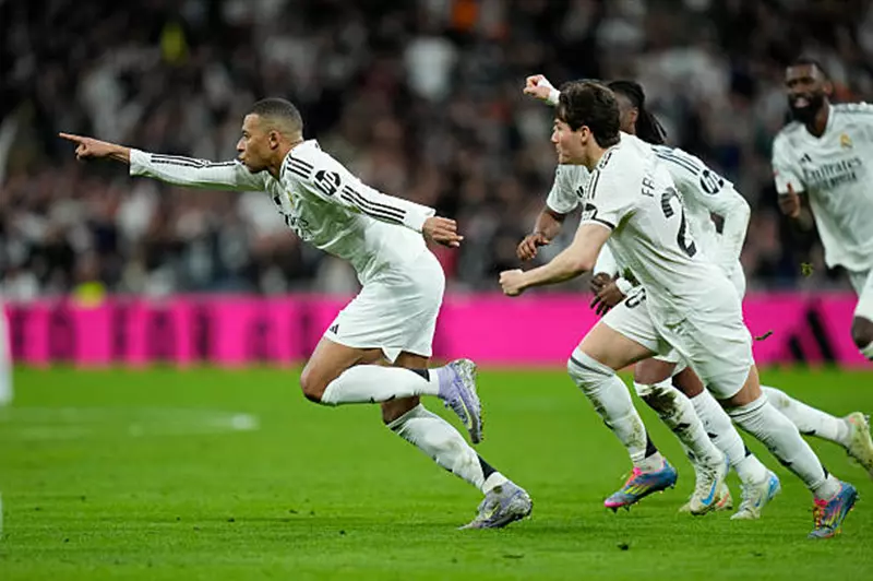 ريال مدريد يتفوق على سوسيداد وإسبانيول يضمن البقاء: ملخص ترتيب الدوري الإسباني