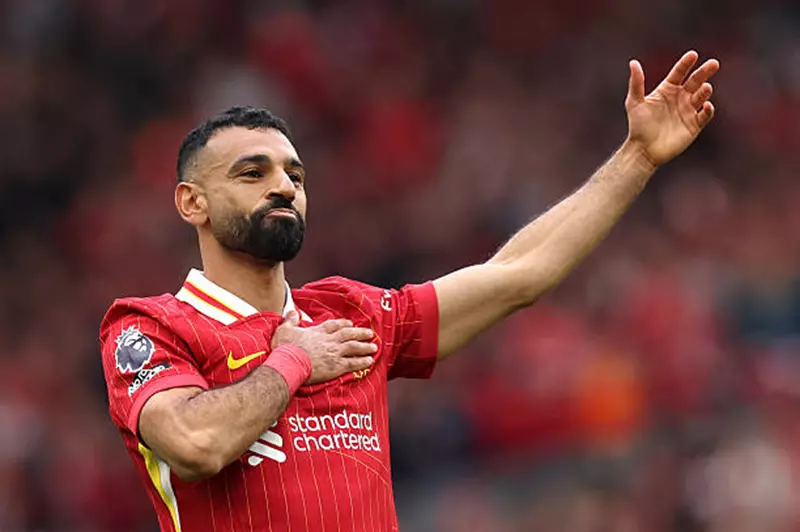 فريمبونج: متشوق للعب بجانب صلاح ولا أستطيع الانتظار