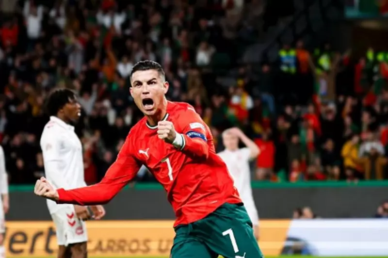 رونالدو بعد فوز منتخب بلاده بدوري الأمم: لا شيء يُضاهي نكهة الانتصار مع الوطن