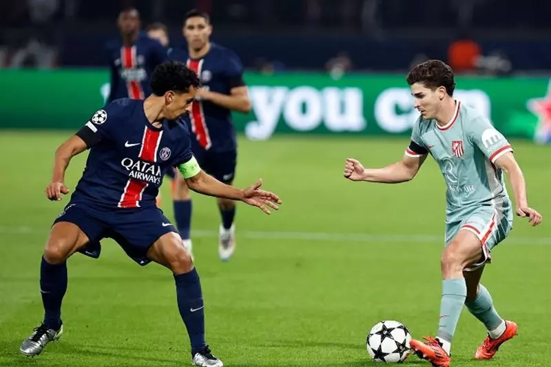 فيفا يكشف عن حكام تقنية VAR لمباراة قمة باريس وأتلتيكو في كأس العالم للأندية