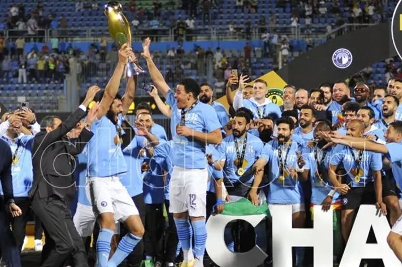 قبل مواجهة الزمالك: بيراميدز يزين قميصه بالنجمة الأفريقية الأولى