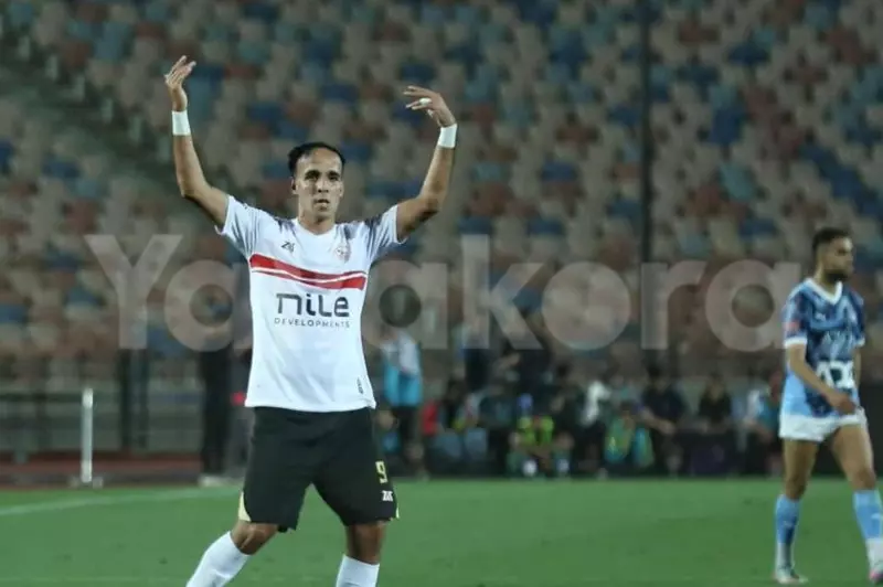 <p><strong>ناصر: بطل الزمالك الذي تصدى للنسيان كروبن هود</strong></p>